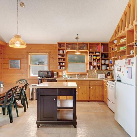 Walloon Lake Cottage Boyne City Exterior photo