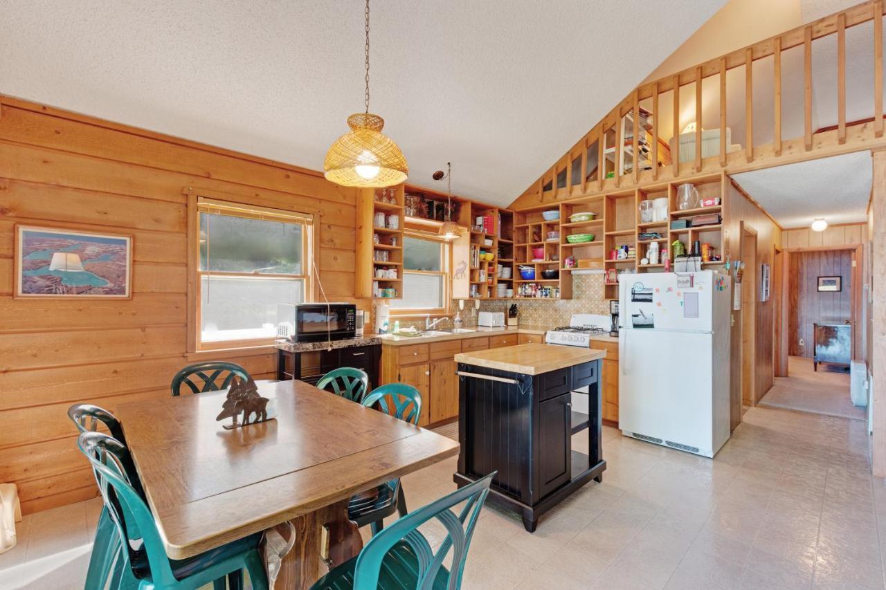Walloon Lake Cottage Boyne City Exterior photo