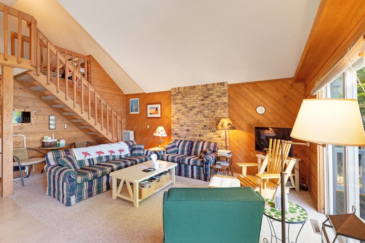Walloon Lake Cottage Boyne City Exterior photo